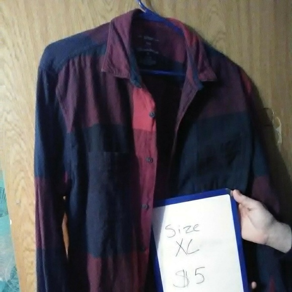 Men's shirt - Picture 1 of 1